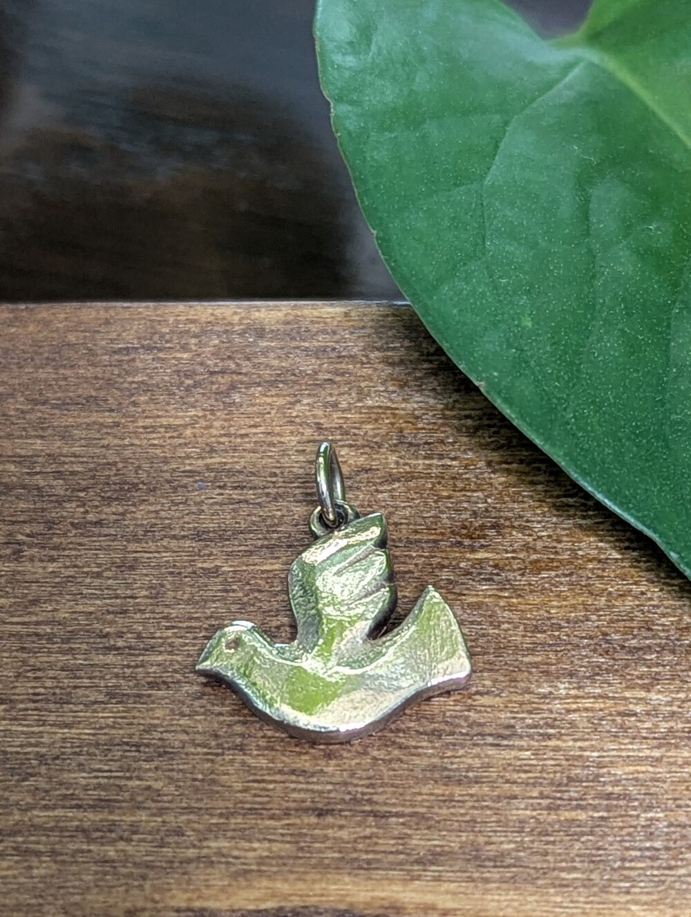 James Avery Retired Textured Dove 14k Gold
